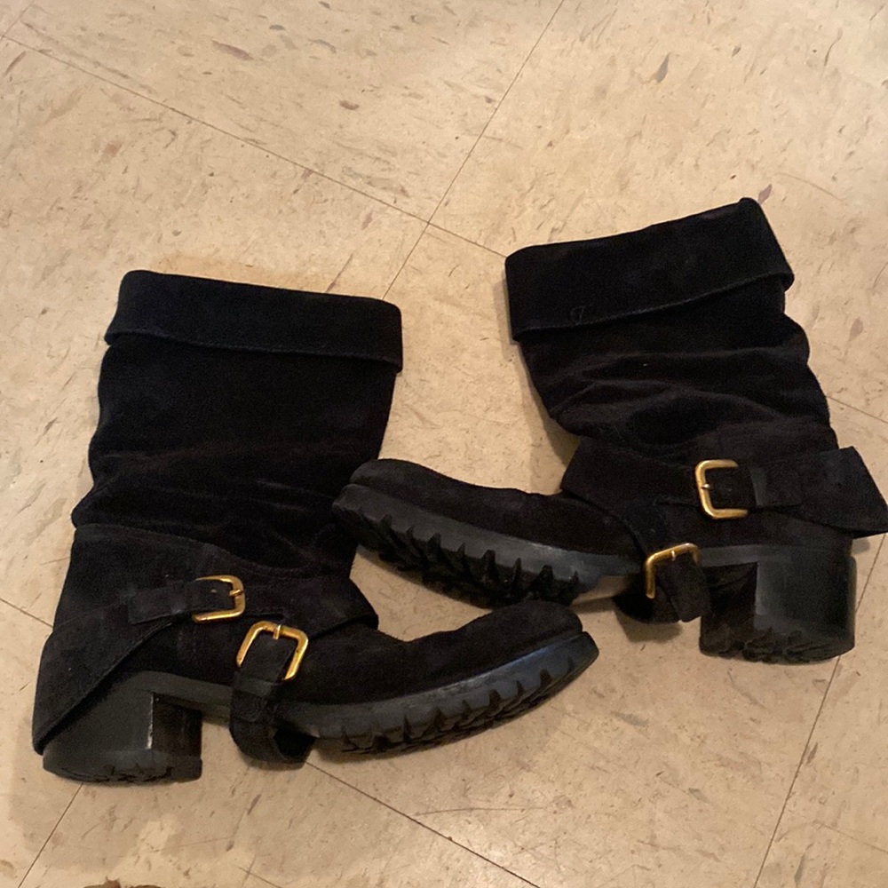 Prada Milano size 37 suede boots